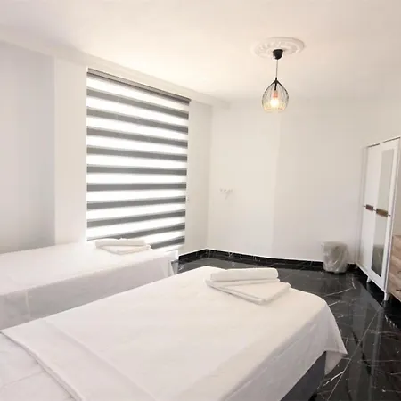 Comfy Flat In Islamlar With Garden And Balcony * كالكان